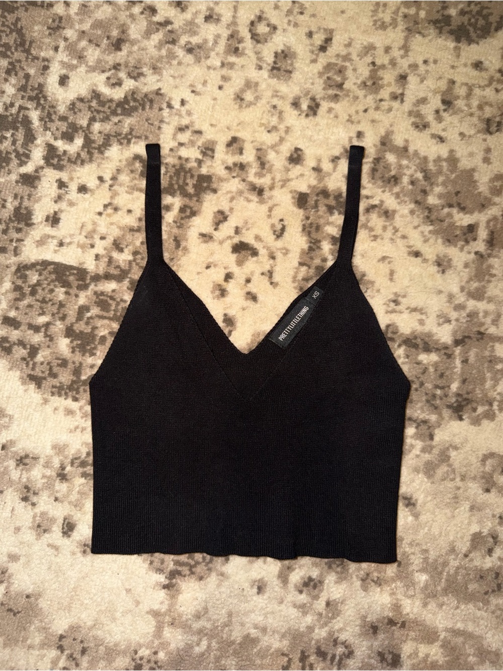 Black V-Neck Cropped Tank